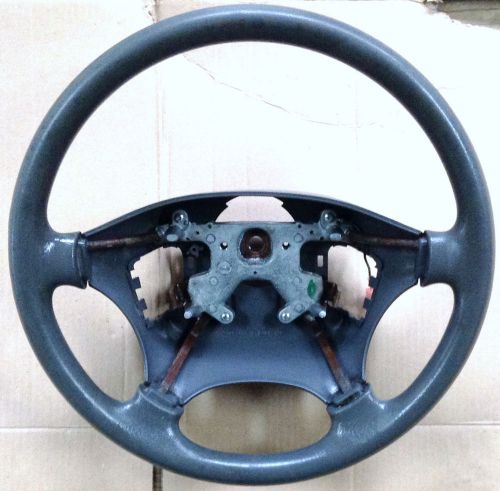 96 97 98 geo metro tracker suzuki sidekick steering wheel very good condition