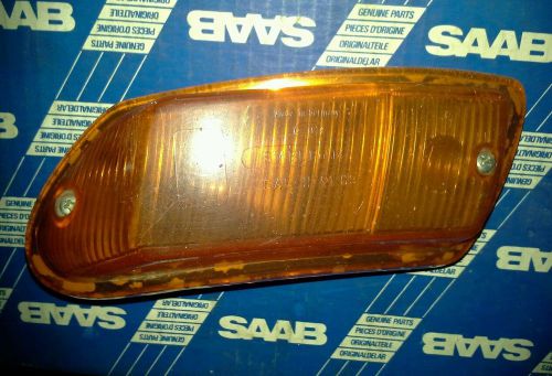 Saab 99 - right front turn signal assembly 1968-1972 - good cond.  see pics.