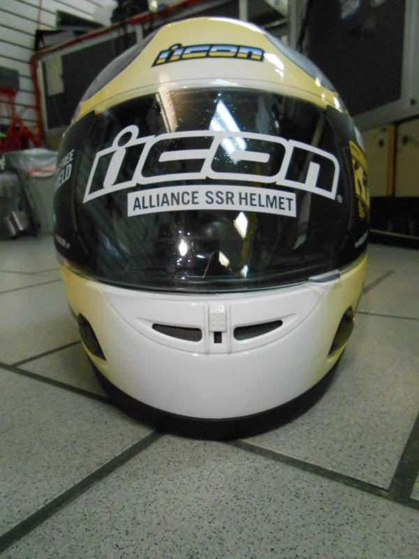 Icon alliance ssr igniter silver 2xl helmet