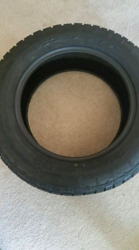 Brand new nitto grappler g2 tire ( 1 tire ) 275 / 60 / 20