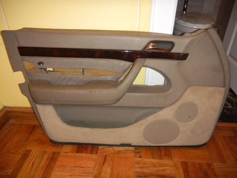 Mercedes w140 driver side interior leather door panel in tan color