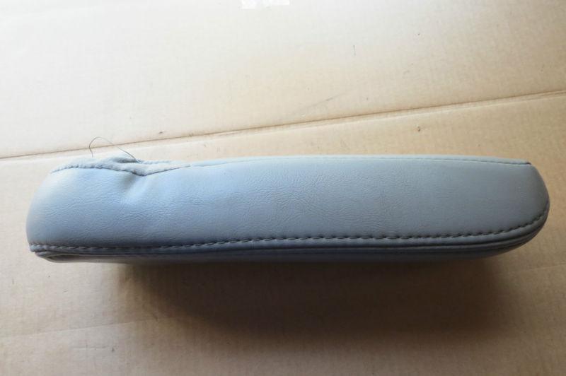 Read first 98-02 ford expedition front seat arm rest left driver side grey oem