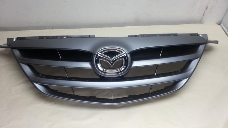 Mazda mpv radiator grille 04-06 gray