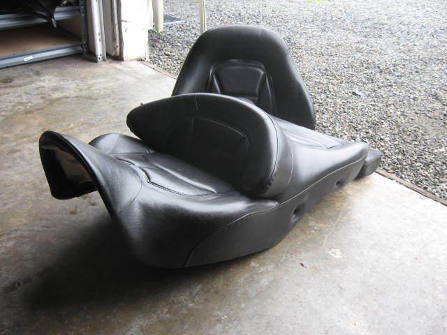 Honda goldwing gl1800 stock seat good condition 2001-2005 gl 1800 used