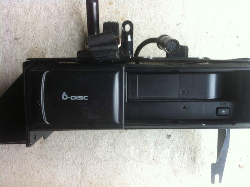 Audi  a6  oem remote 6 disc cd changer with magazine 1999