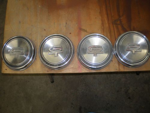 1968,1969 mustang,torino gt center hubcaps