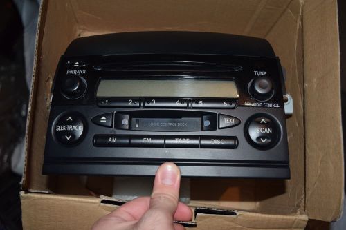 04-09 toyota sienna oem radio cd cassette player flawless condition