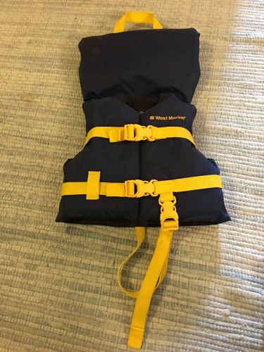 West marine runabout life jacket, infant under 30lb.  model 2pw