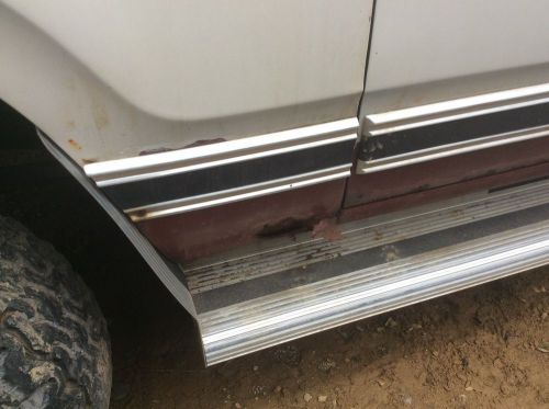 1979 plymouth trail duster left front fender trim