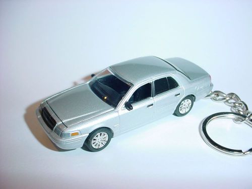 New 3d silver ford crown victoria police interceptor custom keychain keyring key