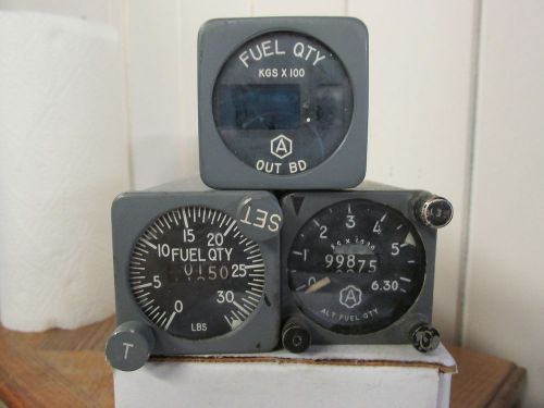 X11 set of three dc8 or older plane gages