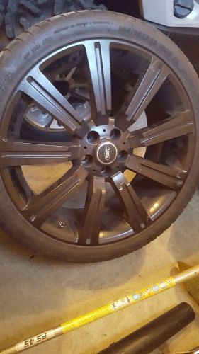 22in black stormer land rover/range rover wheels and tires