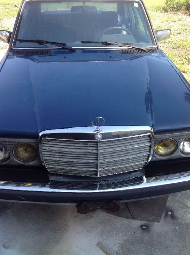 1983 mercedes 300d hood with grill