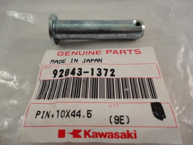 Nos  kawasaki  pin 10x45.5 -  footrest  kx500  kx125  kx250  kdx250   92043-1372