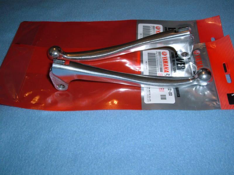Yamaha enduro levers   rt1,  rt2,  rt3, dt1, dt2,  ct1,  ct2,  at1,  at2 **nos**