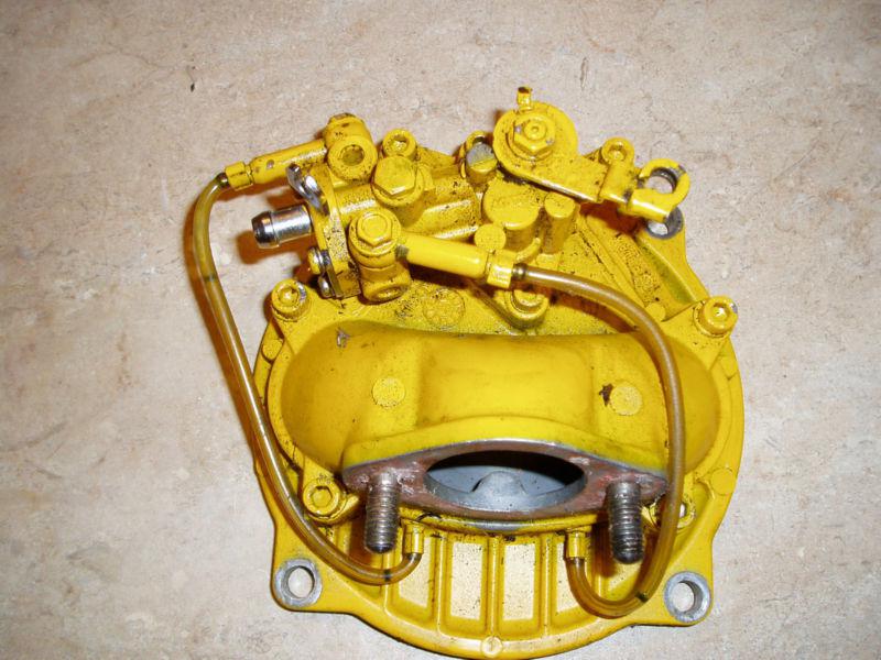 Sea doo rotax yellow 580 587 rotary valve cover / oil pump / intake assembly