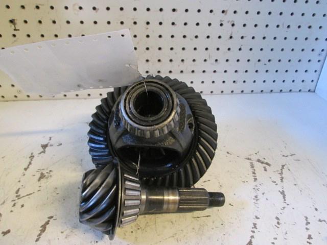 00 01 02 03 04 jeep grand cherokee ring gear/pinion front axle 3.73 ratio 167992