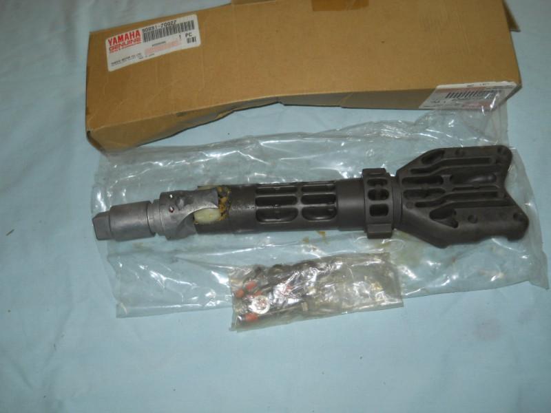 Nos yamaha steering shaft kit pwc 90891-70027