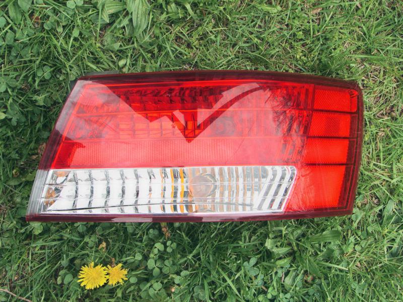 2006 07 08 sonata tail light outer corner or qtr mounted rh