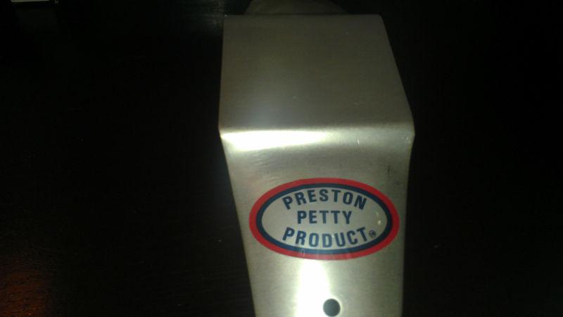 Preston petty  ( new ) front fender mount 