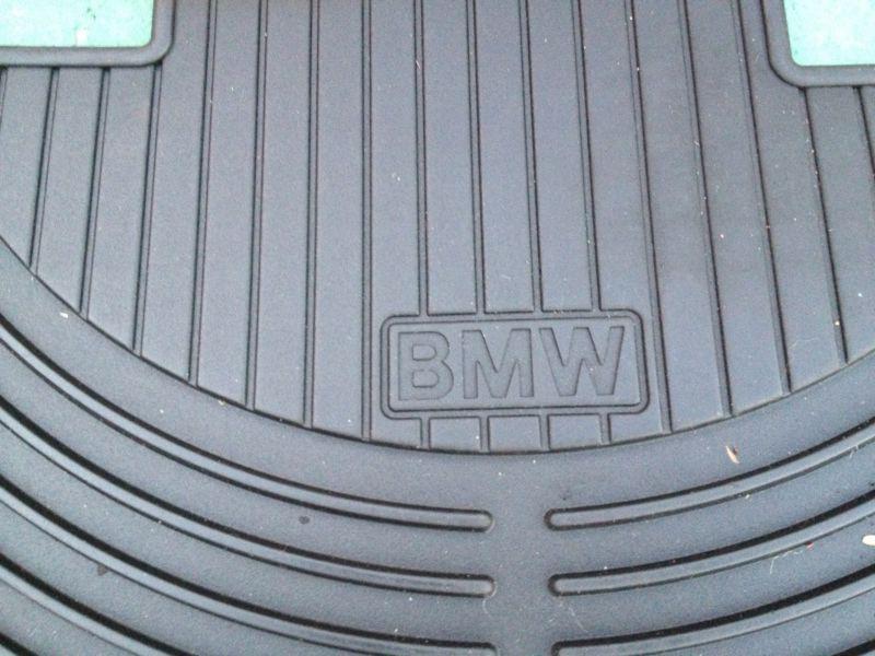 Bmw  x5 rubber floor mats set of 4 front back with clips like ne 5 series nr