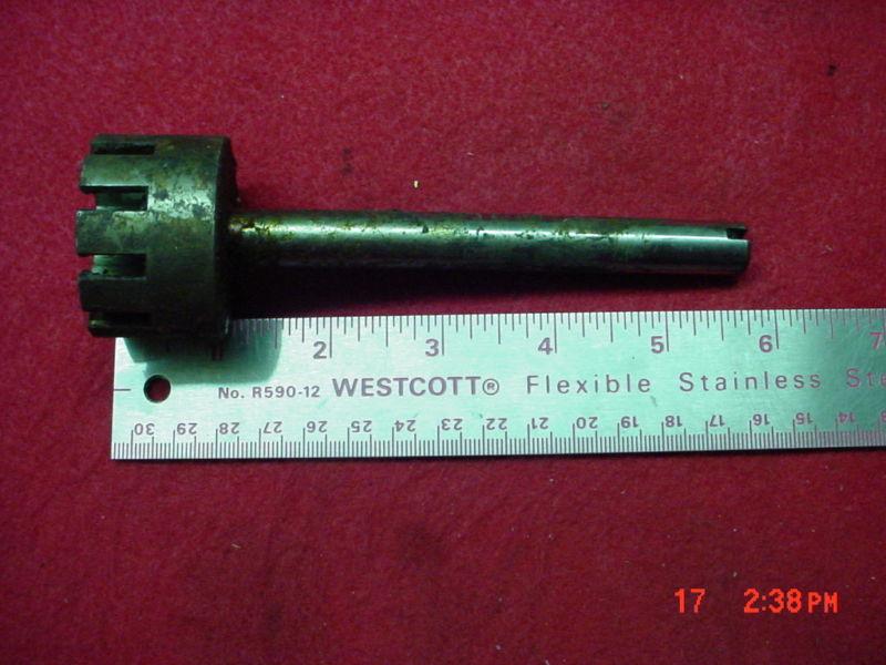 Willys jeep mb gpw cj2a...nos oil pump shaft, has dried cosmoline on it