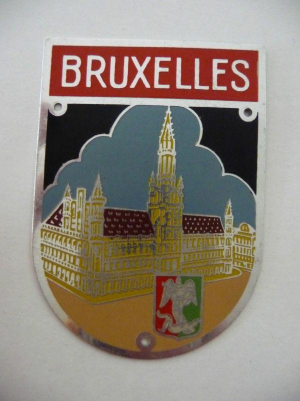 Vintage: bruxelles metal patch emblem
