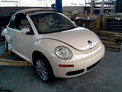 Volkswagen beetle, passenger fender front, 06-10