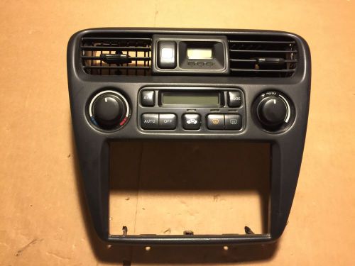 Read first 1998 - 2002 honda accord ac climate control with bezel oem
