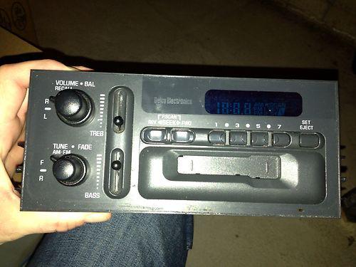 Purchase Chevy Astro Radio 2000+ in Burbank, Illinois, US, for US $60.00