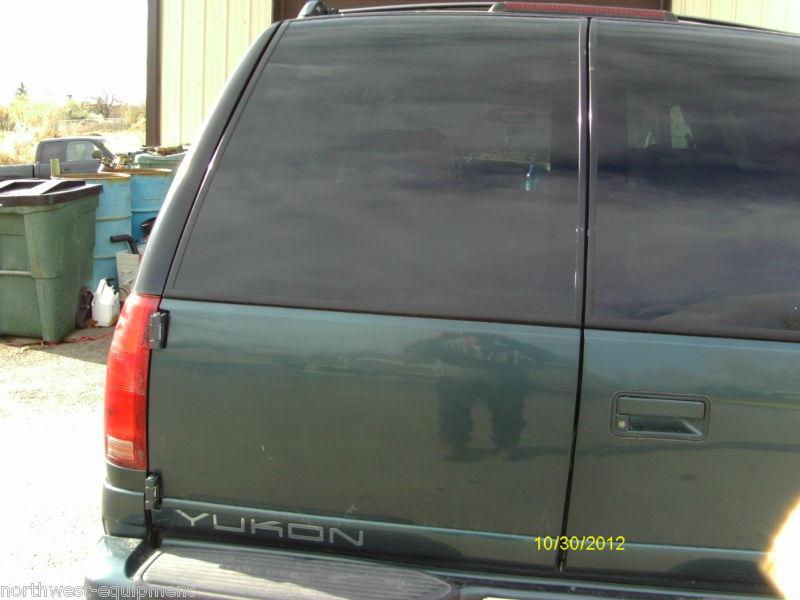 1999 99 gmc yukon denali left rear back door metallic teal bc/cc 132
