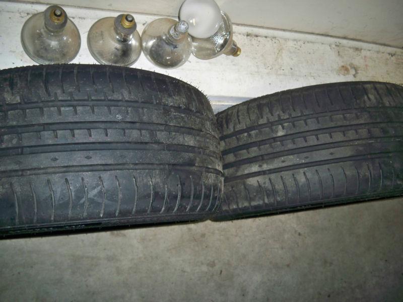 Accelera tires