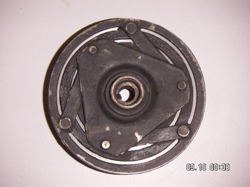 Clutch and pulley, r-4 a/c compressor with v-belt