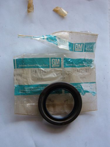 New gm front wheel seal p/n 472501
