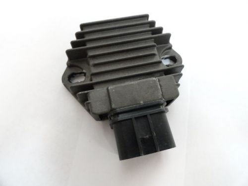 Honda vt750c shadow aero  2004 -2006 voltage regulator