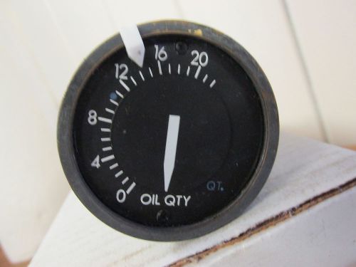 X13 boeing 727 oil qty gage