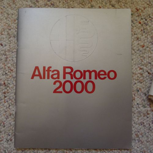 Original alfa romeo 2000 series sales brochure w/extra color guide
