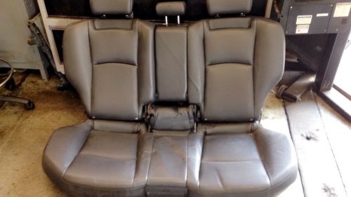 Infiniti fx35 rear seats