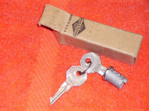 1946-50  packard  glove box lock cylinder keys.