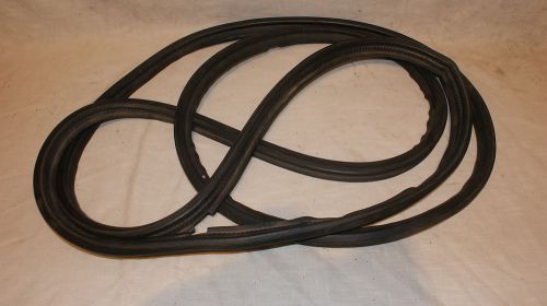 Mitsubishi 3000gt truck hatch rubber weather seal