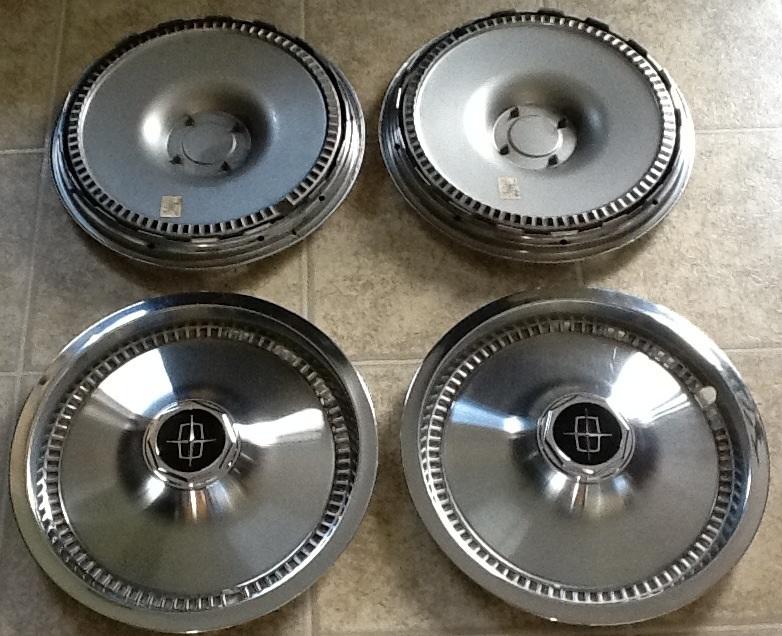 4 1975 - 1980 lincoln continental hubcaps hub caps wheel covers great condition