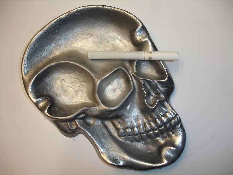 Cool skull ashtray aluminum casting
