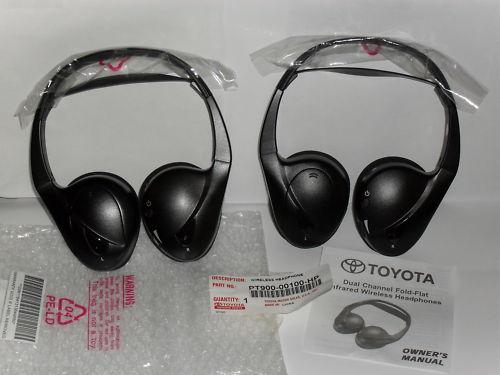 2 toyota lexus  wireless ir dvd headphones headsets  