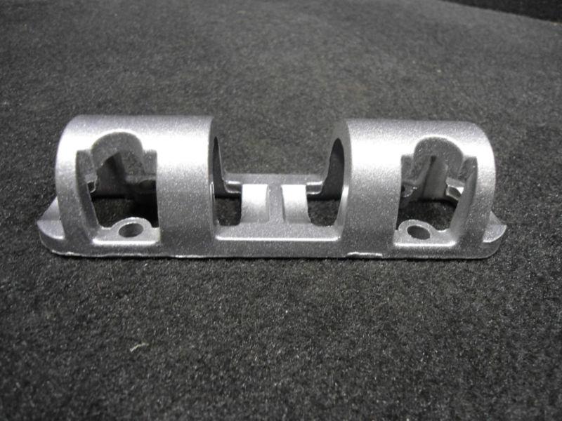 #126296 #0126296 johnson/evinrude/omc steering tube bracket 1991-2009 10-250hp 2