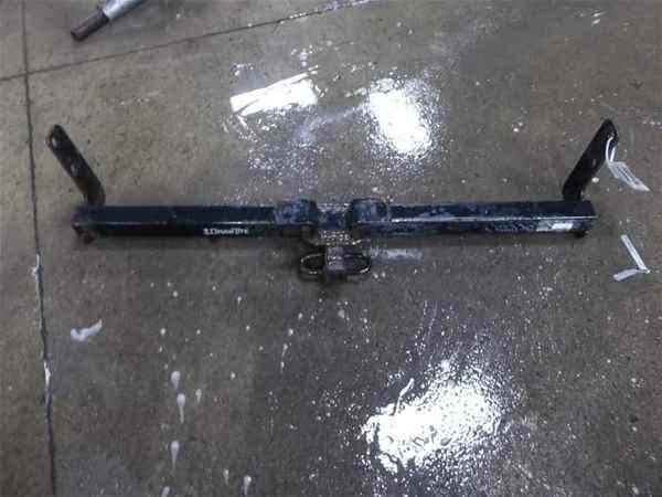 Draw tite class 1 trailer hitch for 02 03 04 saturn vue