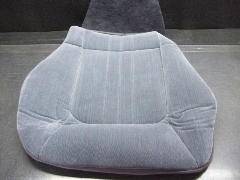 New genuine nissan 87320-67y00 seat cover