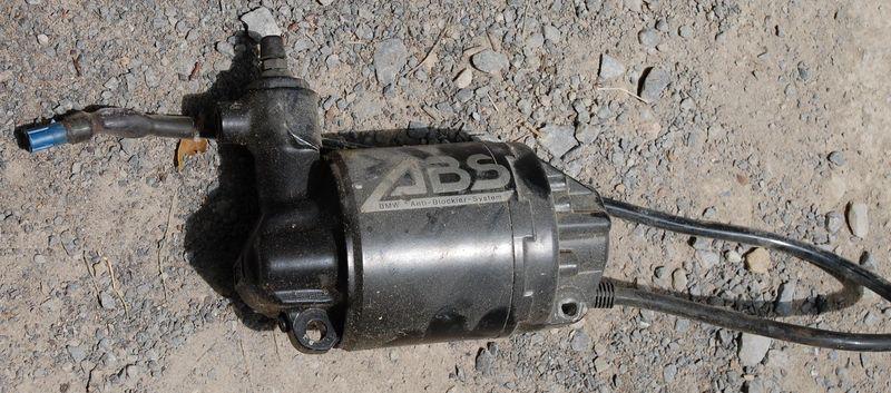 1993 bmw k1100lt front brake abs pump unit