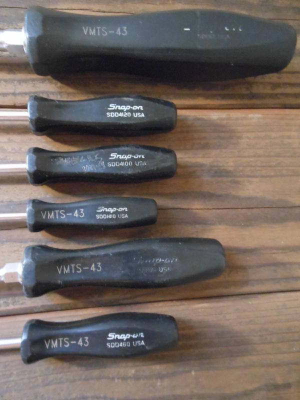 Snap on 13 piece black hard handle screwdriver set