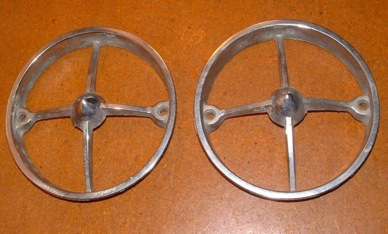 1972 pontiac gto front turn signal light cover bezels part mdc 545588