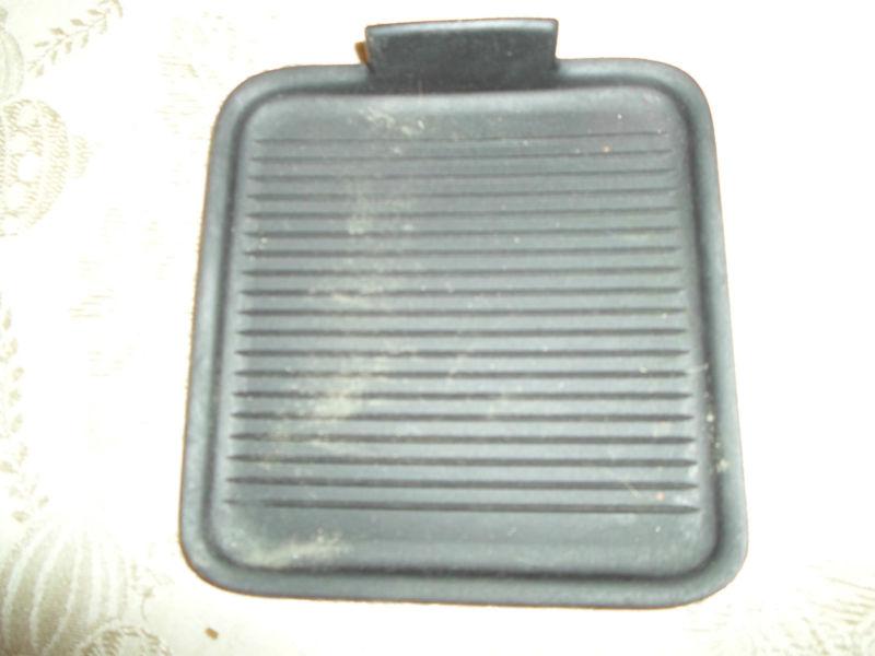 Ford expedition lincoln navigator center console rubber insert mat tray 1997-02